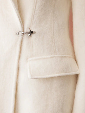 PREMIUM WOOL-BLEND HOOK CLASP COAT