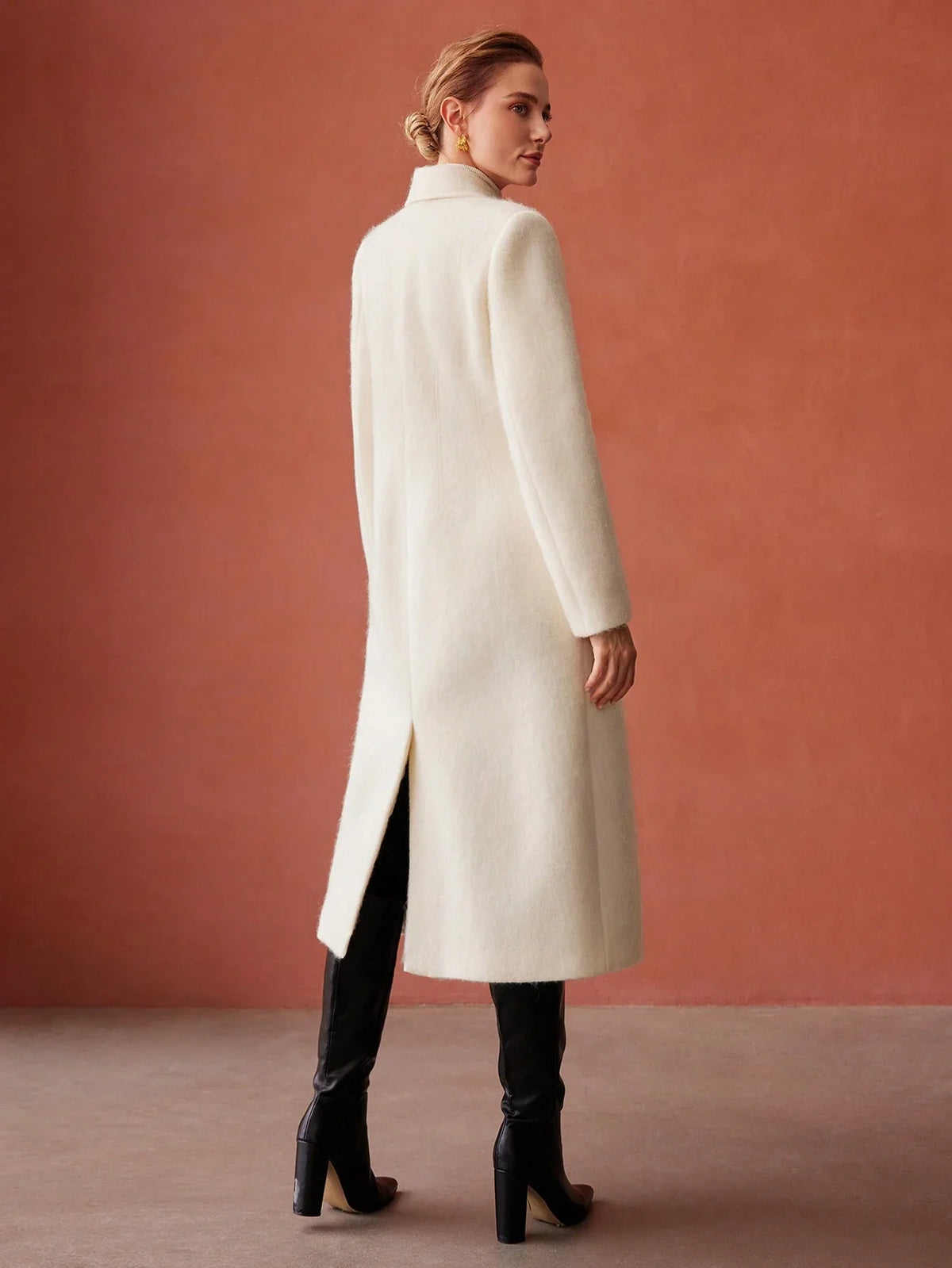 PREMIUM WOOL-BLEND HOOK CLASP COAT